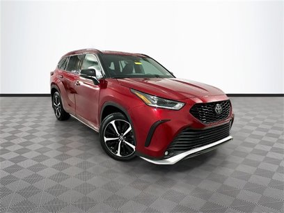 Used 2022 Toyota Highlander XSE