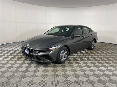 New 2025 Hyundai Elantra SE w/ Cargo Package