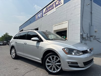 Used 2016 Volkswagen Golf SE