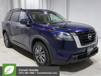 Used 2024 Nissan Pathfinder SV