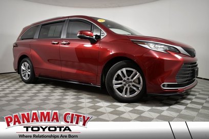 Certified 2023 Toyota Sienna Limited