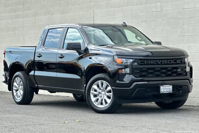 Used 2025 Chevrolet Silverado 1500 Custom w/ LPO, Dark Essentials Package