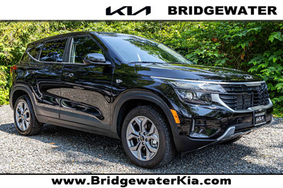 Certified 2025 Kia Seltos LX