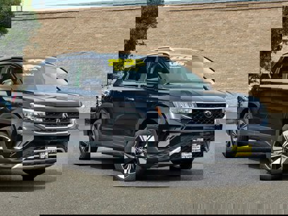 New 2023 Volkswagen Taos SE