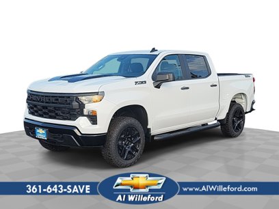 New 2025 Chevrolet Silverado 1500 Custom Trail Boss w/ Dark Appearance Package