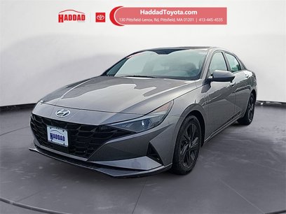Used 2021 Hyundai Elantra SEL w/ Convenience Package