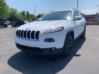 Used 2018 Jeep Cherokee Latitude Plus w/ Cold Weather Group