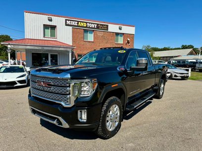 Used 2020 GMC Sierra 2500 Denali w/ Denali Ultimate Package