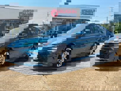 Used 2025 Toyota Camry LE