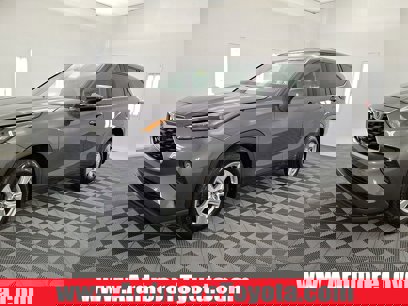 Certified 2022 Toyota Highlander LE