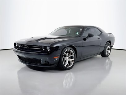 Used 2016 Dodge Challenger SXT w/ Driver Convenience Group