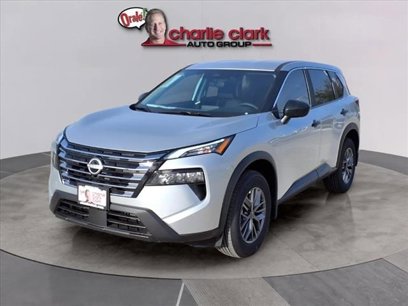 New 2025 Nissan Rogue S