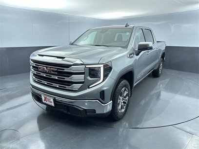 New 2025 GMC Sierra 1500 SLE