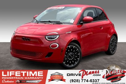 New 2024 FIAT 500 e (RED)