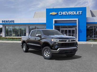 New 2025 Chevrolet Silverado 1500 LT w/ LPO, Dark Essentials Package