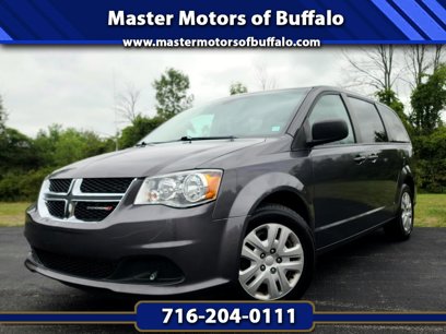 Used 2018 Dodge Grand Caravan SE w/ UConnect Hands-Free Group