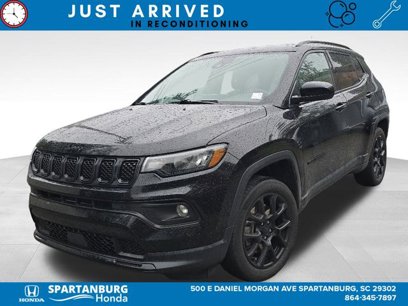 Used 2023 Jeep Compass Altitude