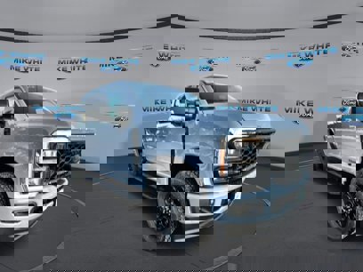 New 2025 Ford F350 Lariat w/ Lariat Ultimate Package