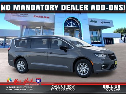 New 2025 Chrysler Pacifica Select