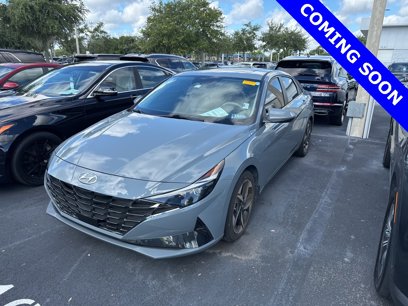 Used 2023 Hyundai Elantra Limited