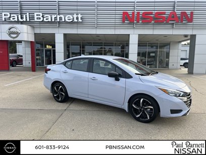 New 2025 Nissan Versa SR w/ Trunk Package