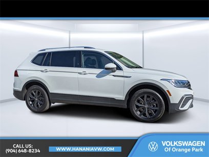 Certified 2024 Volkswagen Tiguan SE