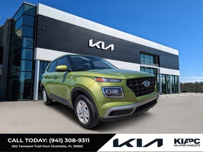 Used 2022 Hyundai Venue SE w/ Cargo Package