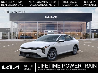 New 2025 Kia K4 LXS