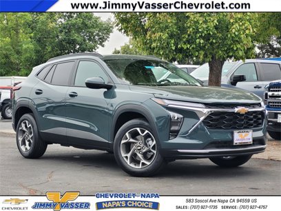 New 2025 Chevrolet Trax LT w/ Driver Confidence Package