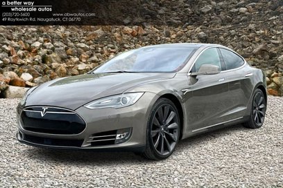 Used 2015 Tesla Model S 90D