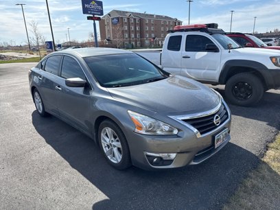 Used 2015 Nissan Altima 2.5 SV