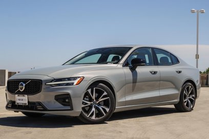 Used 2024 Volvo S60 B5 Plus