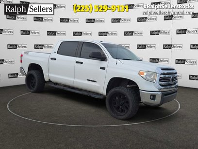 Used 2017 Toyota Tundra SR5 w/ SR5 Upgrade Package