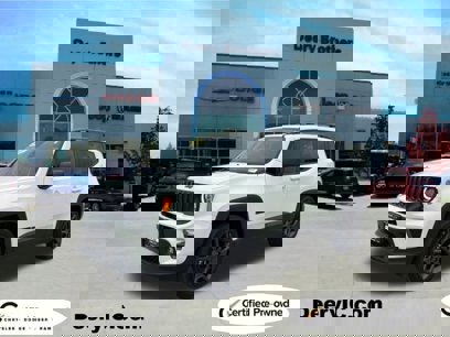 Certified 2021 Jeep Renegade Latitude w/ Sun & Sound Group