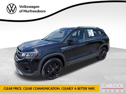 Certified 2024 Volkswagen Taos SE w/ Panoramic Sunroof Package