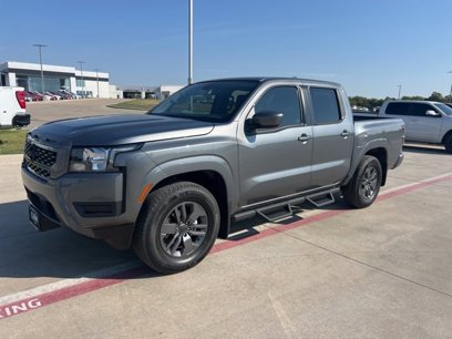 Used 2025 Nissan Frontier SV