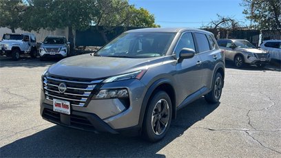 New 2025 Nissan Rogue SV