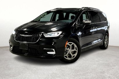 Used 2023 Chrysler Pacifica Limited