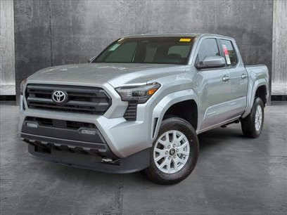 New 2025 Toyota Tacoma SR5