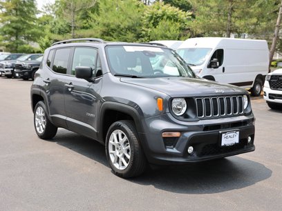 Used 2022 Jeep Renegade Latitude w/ Convenience Group