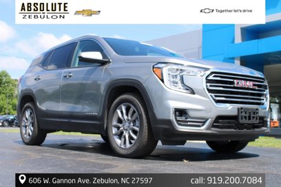 Used 2024 GMC Terrain SLT