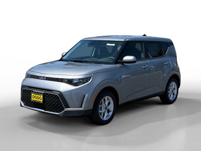 New 2025 Kia Soul LX