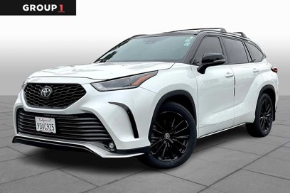 Used 2023 Toyota Highlander XSE