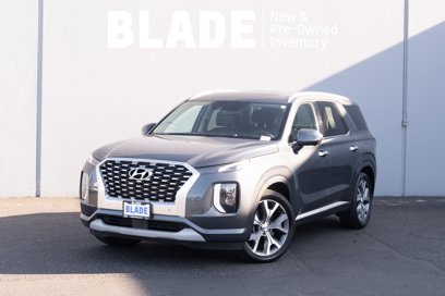 Used 2022 Hyundai Palisade Limited w/ Winter Package