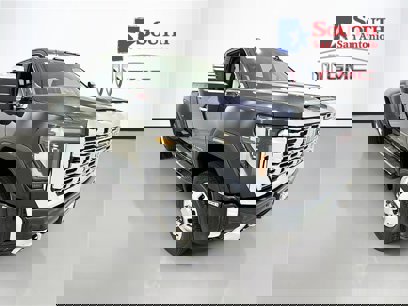 New 2025 GMC Sierra 3500 Denali w/ Technology Package