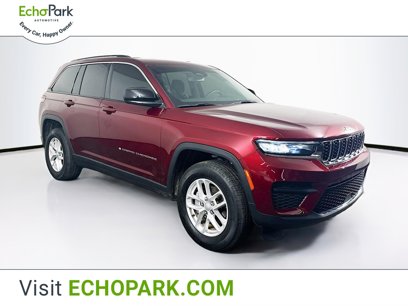 Used 2023 Jeep Grand Cherokee Laredo w/ Luxury Tech Group I