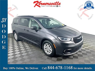 Used 2022 Chrysler Pacifica Touring-L