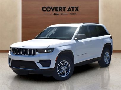 New 2025 Jeep Grand Cherokee Laredo