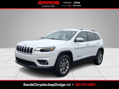 Used 2019 Jeep Cherokee Latitude Plus w/ Comfort/Convenience Group