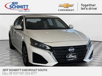 Used 2023 Nissan Altima 2.5 SV